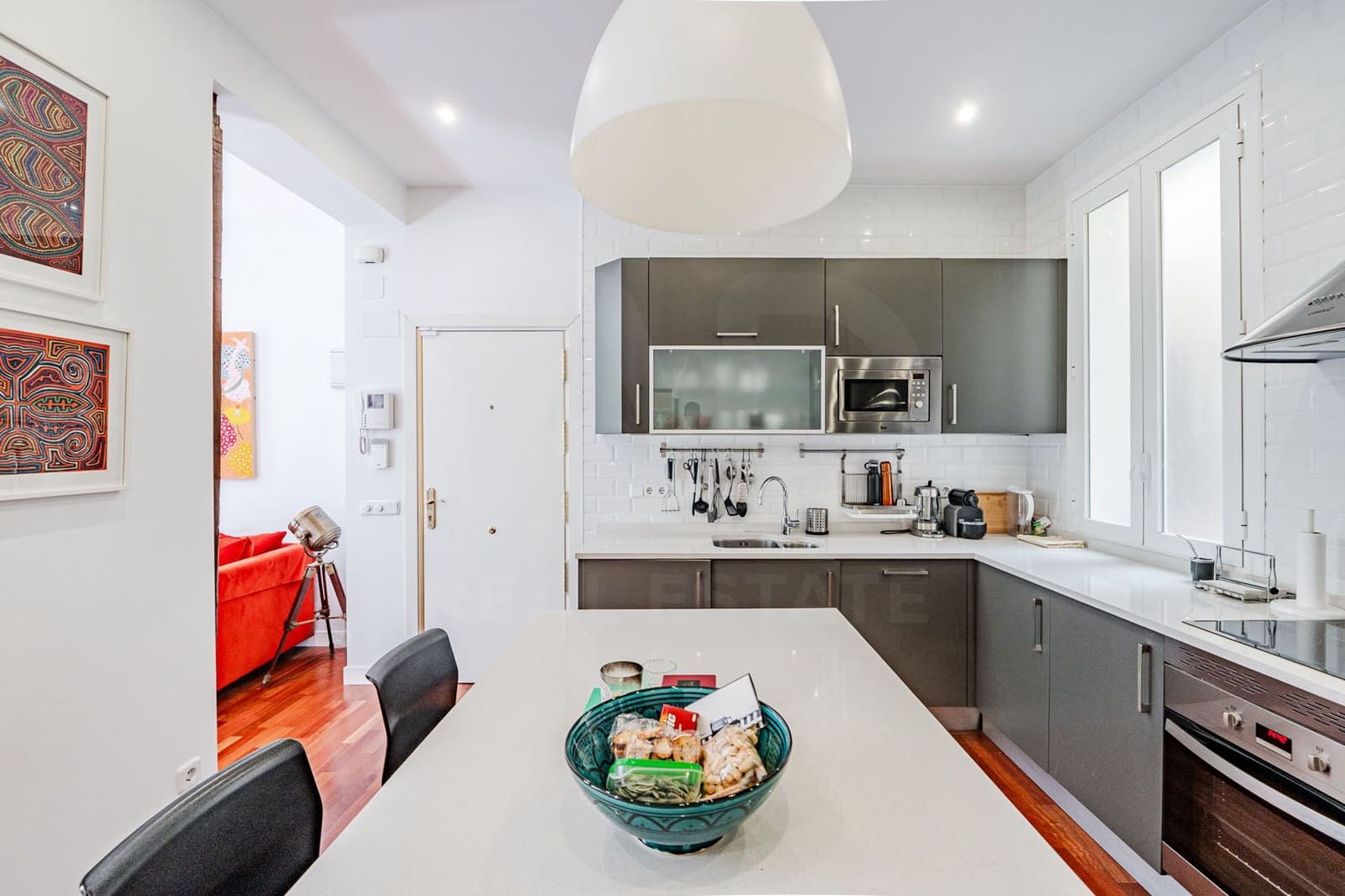 2 bedroom Apartment for sale in Madrid city - € 850,000 (Ref: 9999853)