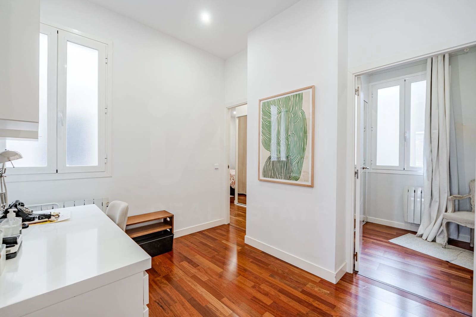 2 bedroom Apartment for sale in Madrid city - € 850,000 (Ref: 9999853)