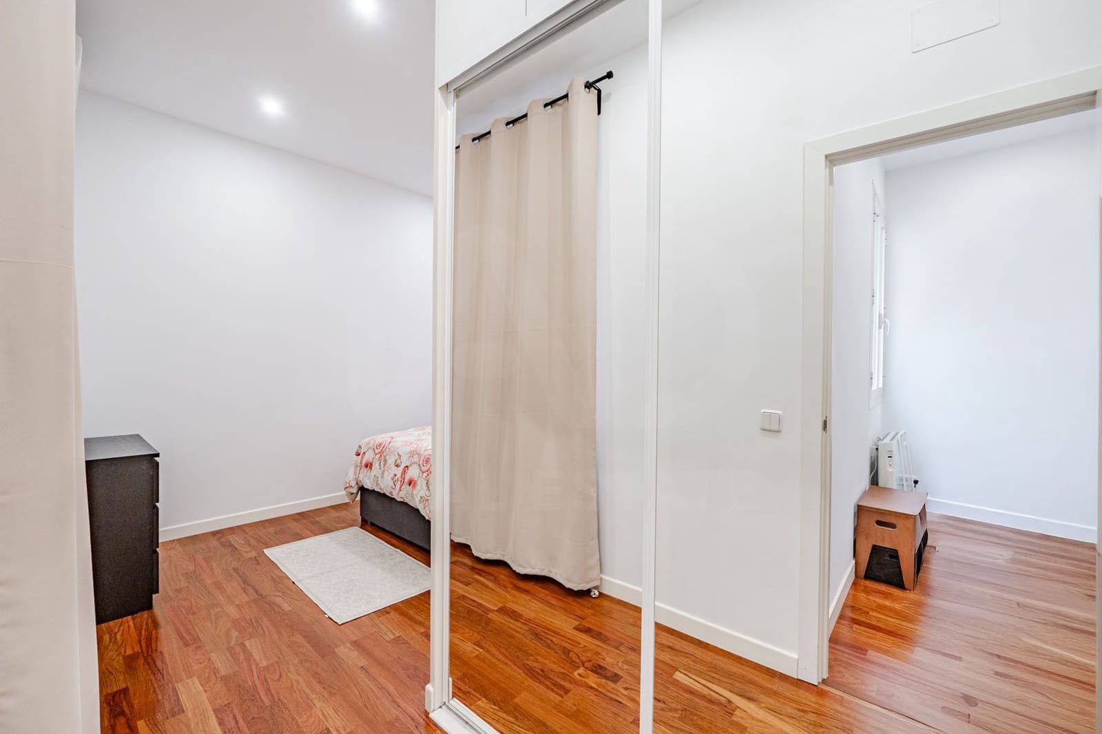 2 bedroom Apartment for sale in Madrid city - € 850,000 (Ref: 9999853)