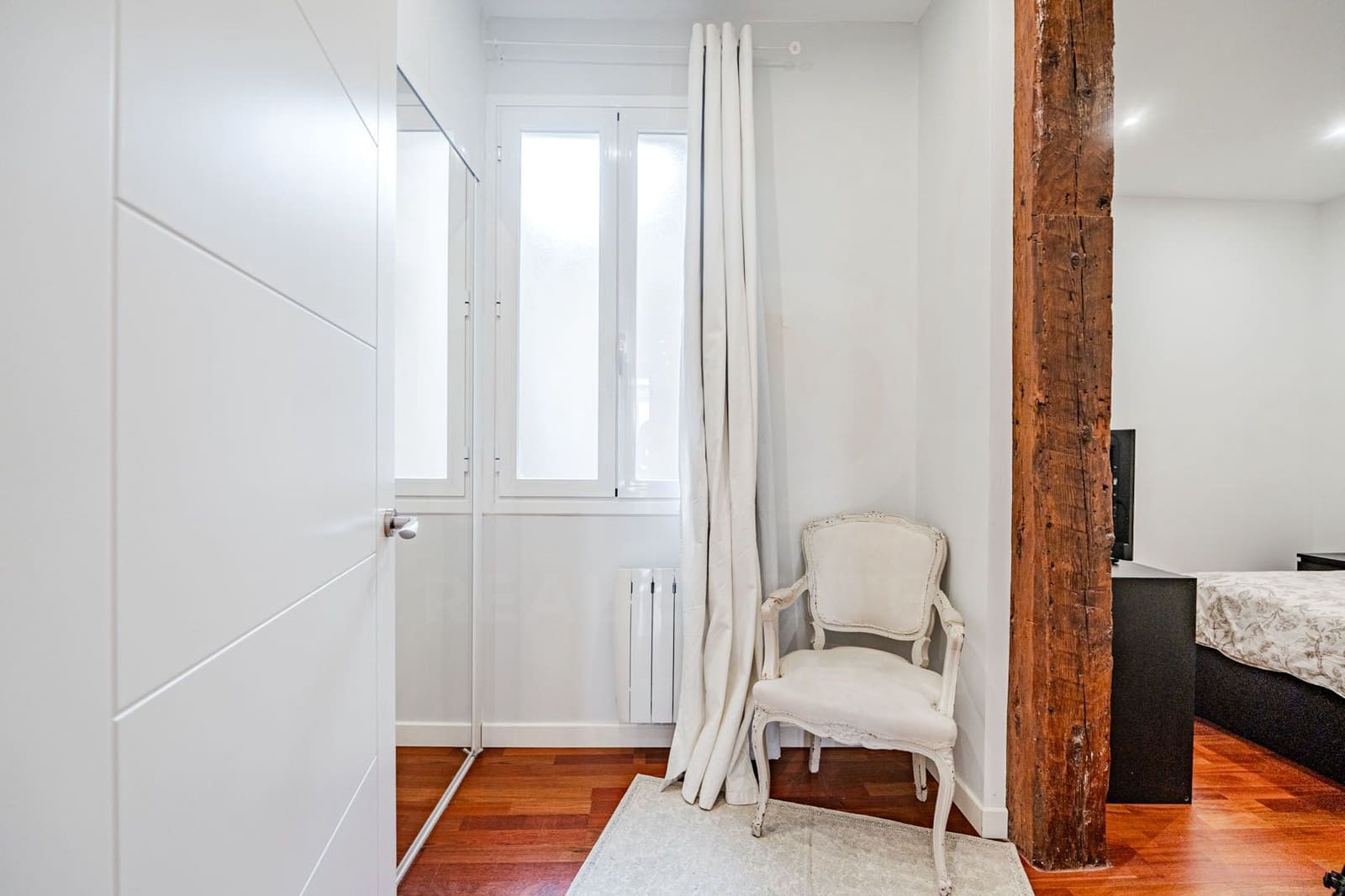 2 bedroom Apartment for sale in Madrid city - € 850,000 (Ref: 9999853)