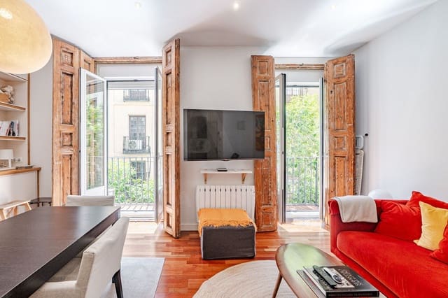 2 bedroom Apartment for sale in Sol, Madrid city - € 850,000 (Ref: 9999853)