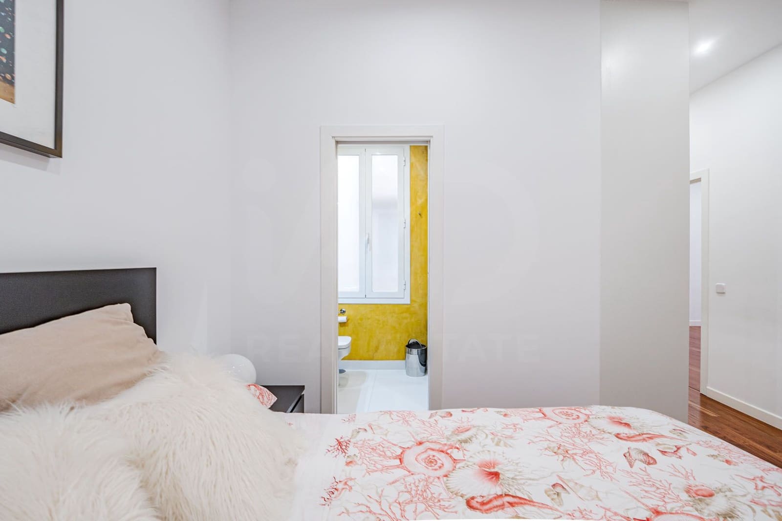 2 bedroom Apartment for sale in Madrid city - € 850,000 (Ref: 9999853)