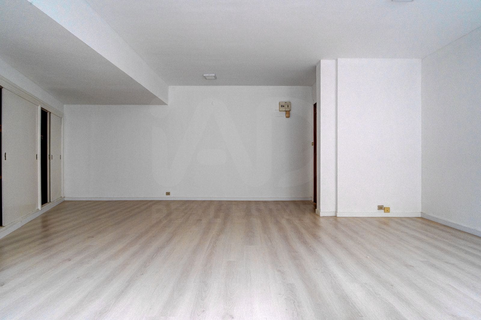 Komercyjne na sprzedaż w Bilbao - 59 000 € (Ref: 9999856)