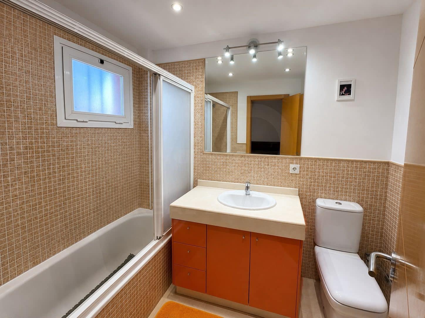 3 chambre Villa/Maison à vendre à Alhaurin de la Torre - 419 900 € (Ref: 9999857)
