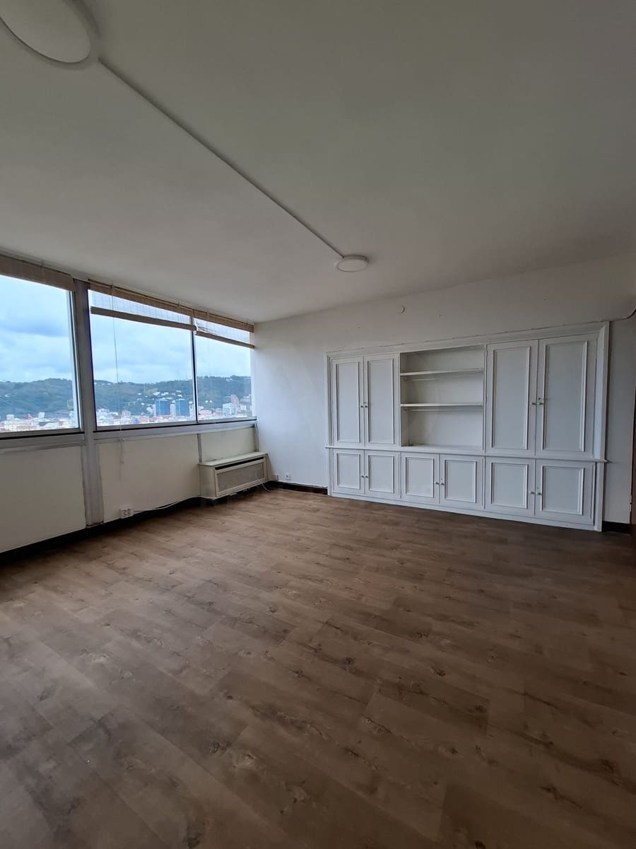 Komercyjne na sprzedaż w Bilbao - 43 000 € (Ref: 9999860)