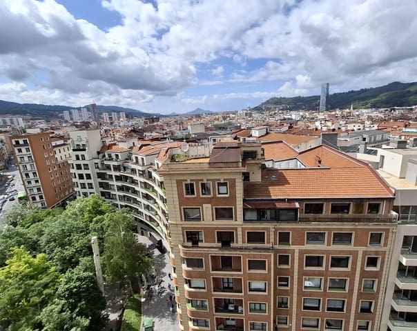 Commercieel te koop in Bilbao - € 43.000 (Ref: 9999860)