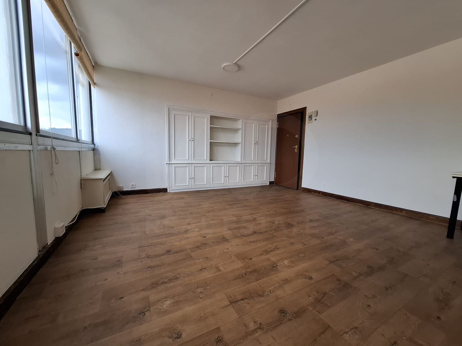 Komercyjne na sprzedaż w Bilbao - 43 000 € (Ref: 9999860)