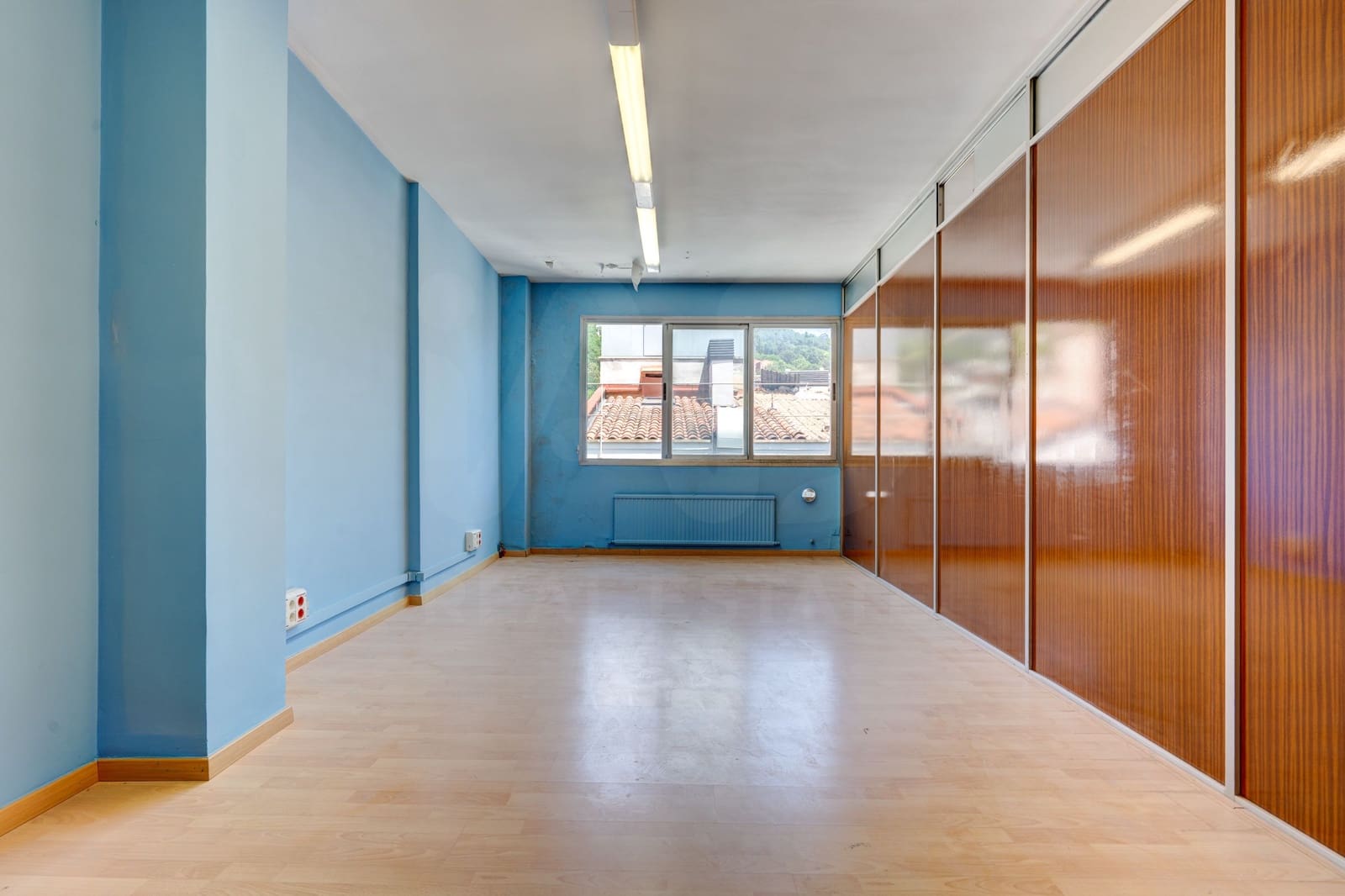 Erhverv til salg i Bilbao - € 1.162.000 (Ref: 9999861)