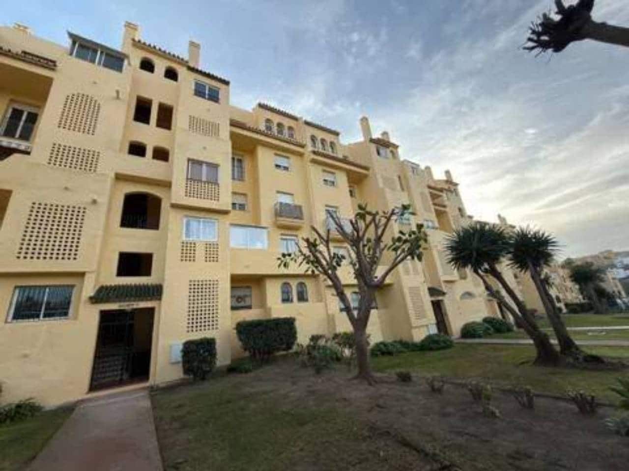 2 chambre Appartement à vendre à Estepona avec piscine garage - 317 000 € (Ref: 9849805)