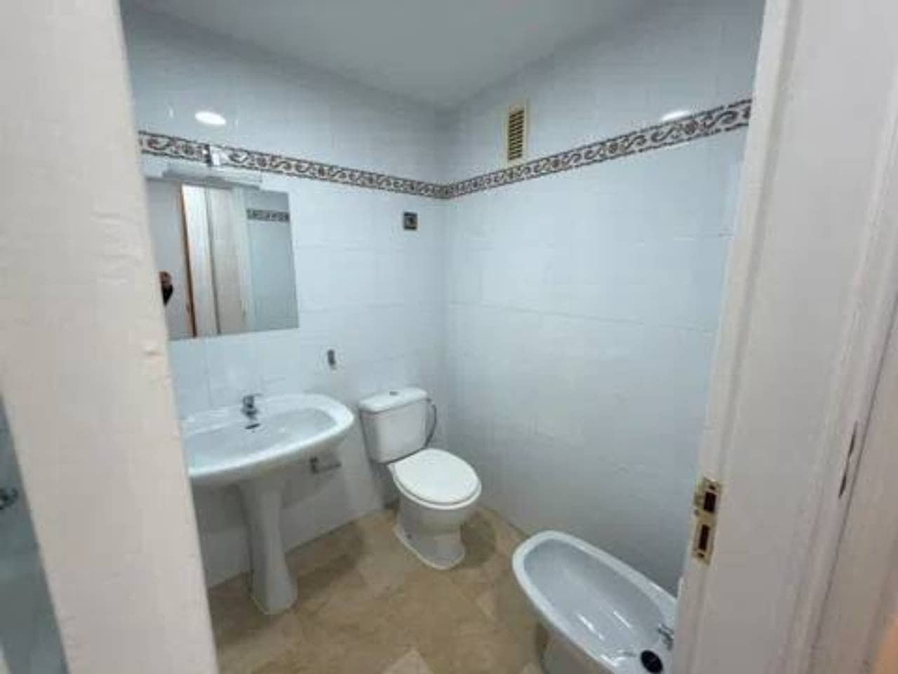 2 chambre Appartement à vendre à Estepona avec piscine garage - 317 000 € (Ref: 9849805)