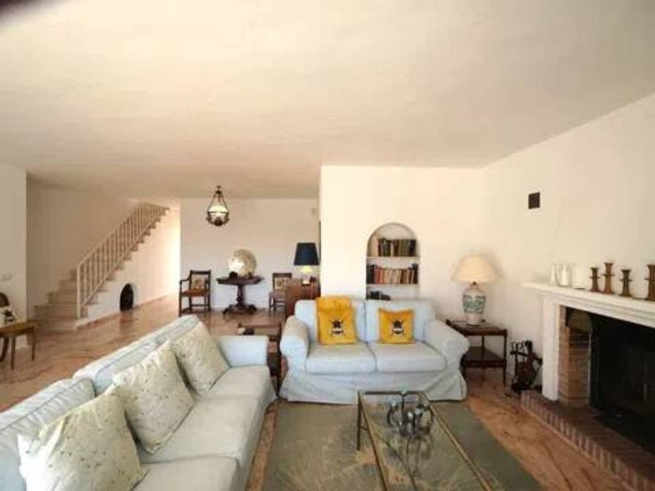 4 soverom Villa til salgs i Torreguadiaro med svømmebasseng - € 1 150 000 (Ref: 9849809)