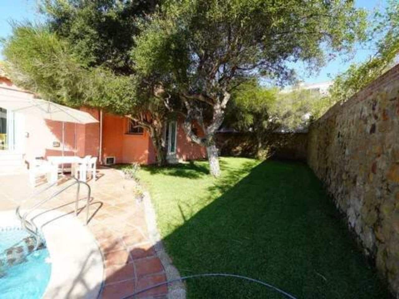 4 soverom Villa til salgs i Torreguadiaro med svømmebasseng - € 1 150 000 (Ref: 9849809)