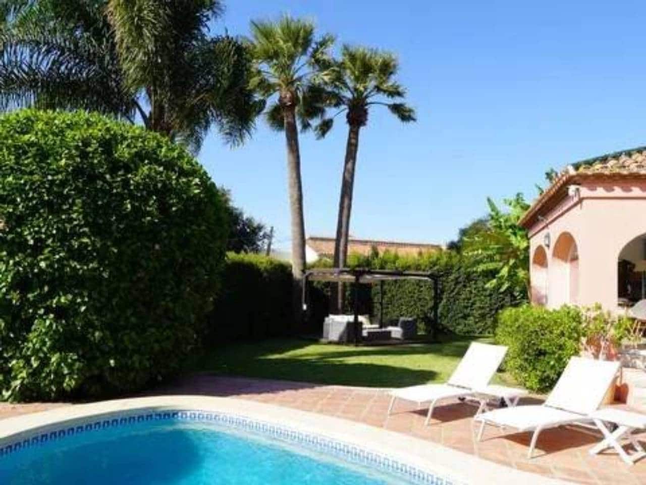 4 soverom Villa til salgs i Torreguadiaro med svømmebasseng - € 1 150 000 (Ref: 9849809)