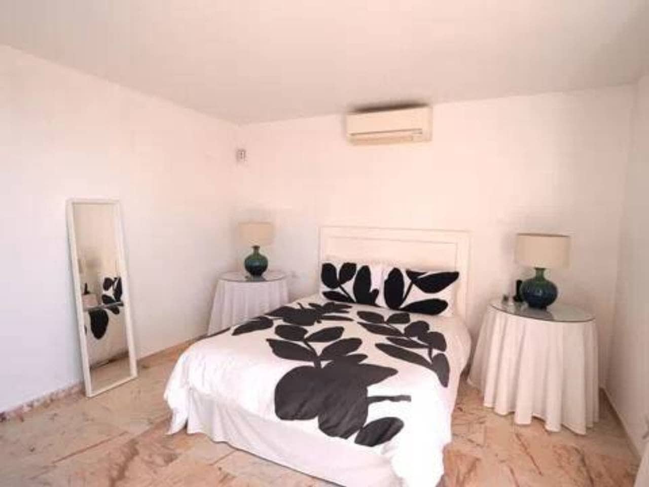 4 soverom Villa til salgs i Torreguadiaro med svømmebasseng - € 1 150 000 (Ref: 9849809)