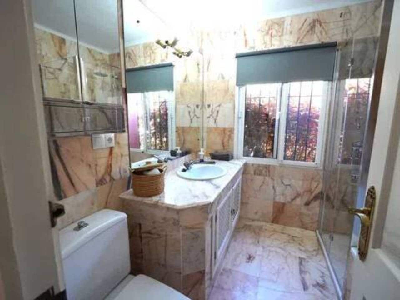 4 soverom Villa til salgs i Torreguadiaro med svømmebasseng - € 1 150 000 (Ref: 9849809)