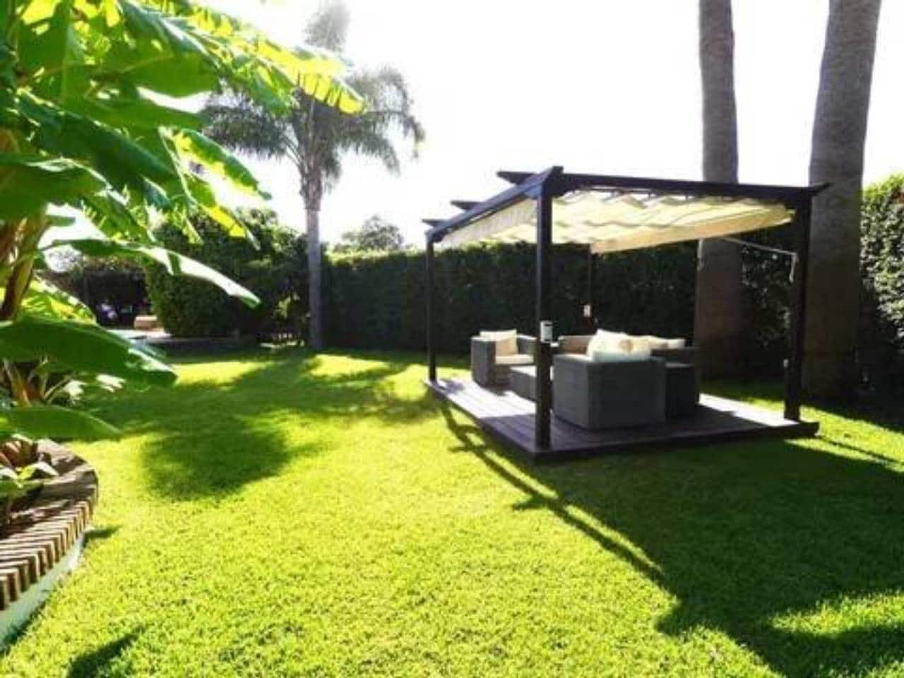 4 soverom Villa til salgs i Torreguadiaro med svømmebasseng - € 1 150 000 (Ref: 9849809)