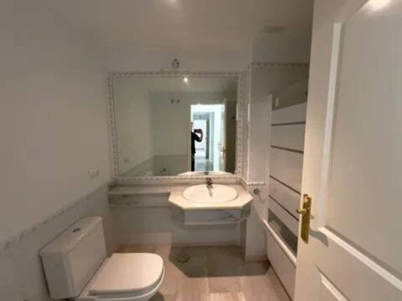 3 soveværelse Lejlighed til salg i Guadalmina med swimmingpool - € 585.000 (Ref: 9849810)