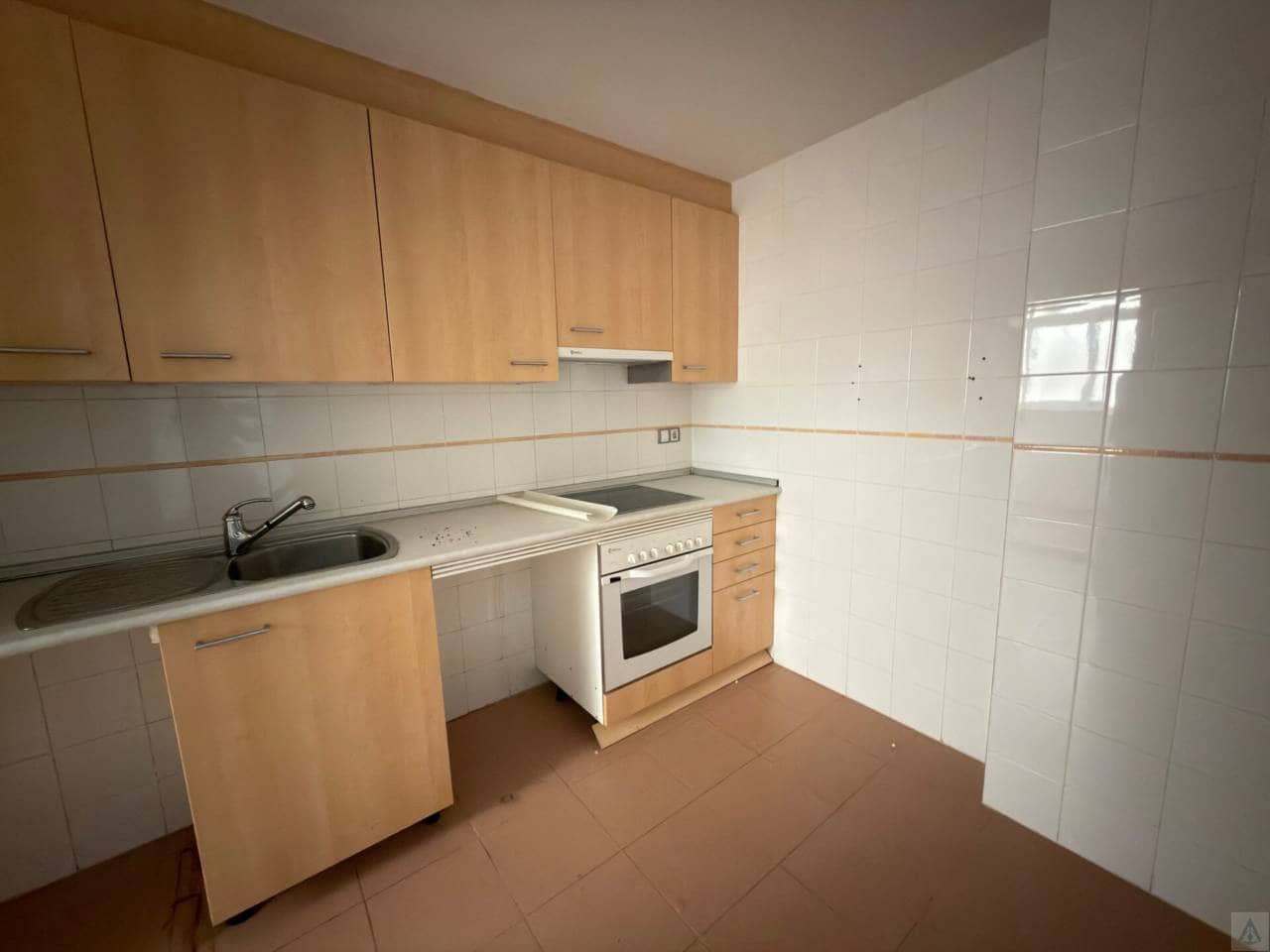 2 makuuhuone Asunto myytävänä paikassa Manilva mukana uima-altaan - 280 156 € (Ref: 9902700)