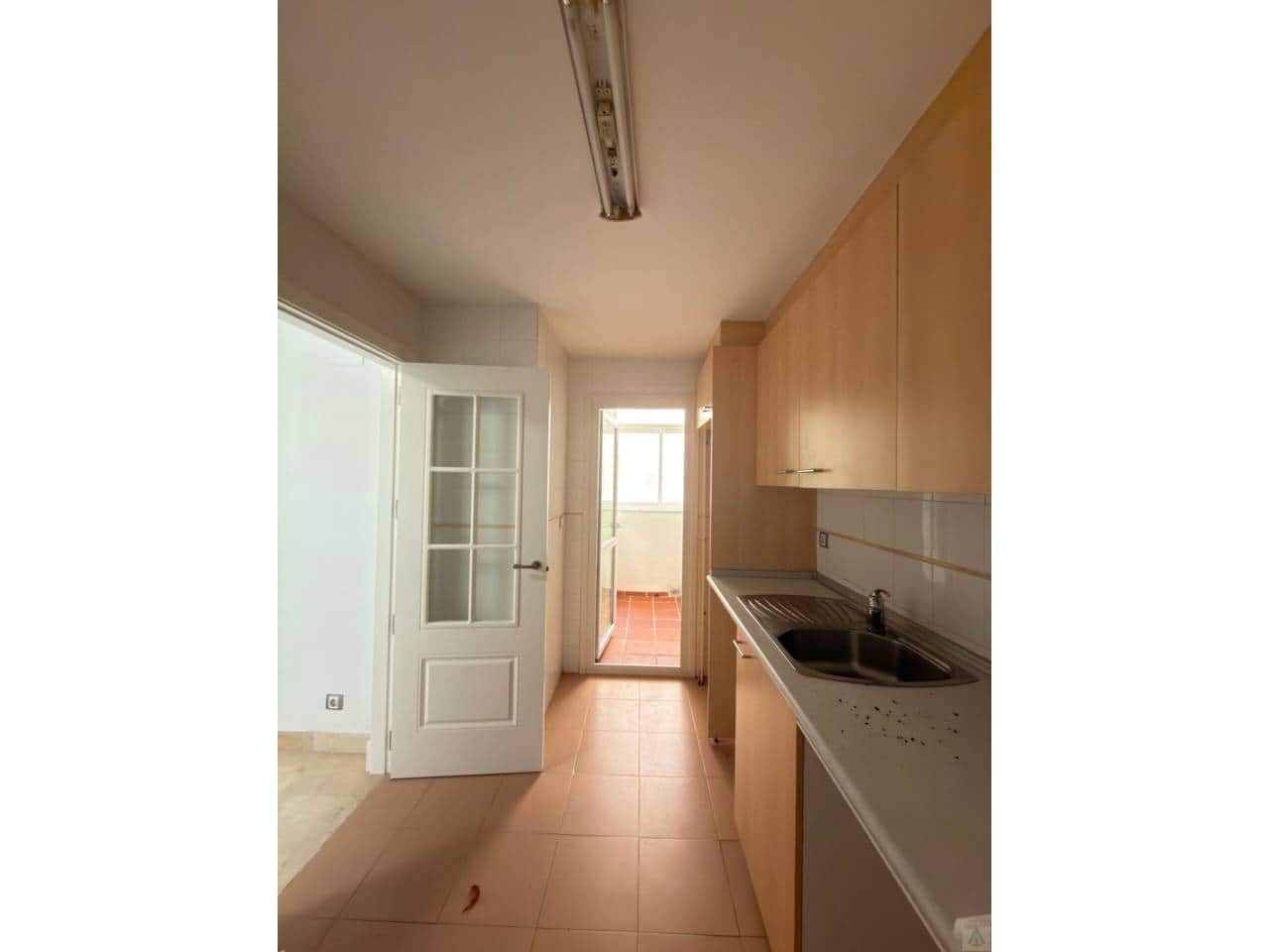 2 makuuhuone Asunto myytävänä paikassa Manilva mukana uima-altaan - 280 156 € (Ref: 9902700)