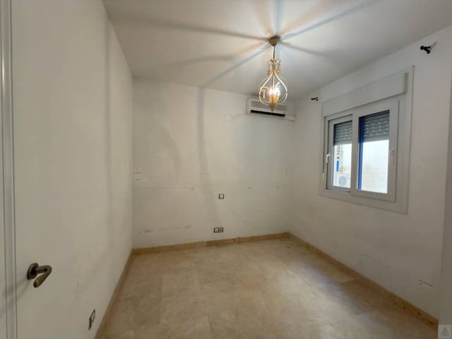 2 makuuhuone Asunto myytävänä paikassa Manilva mukana uima-altaan - 280 156 € (Ref: 9902700)