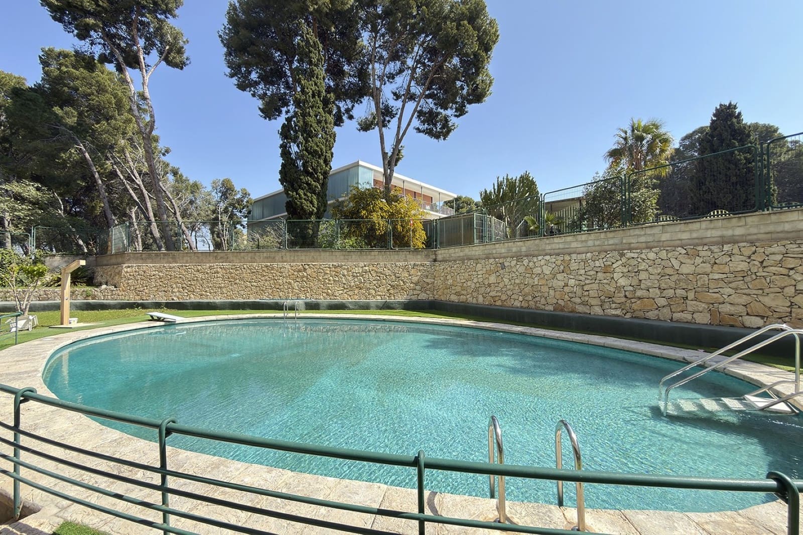 4 soveværelse Lejlighed til salg i Alicante by med swimmingpool garage - € 390.000 (Ref: 10052155)