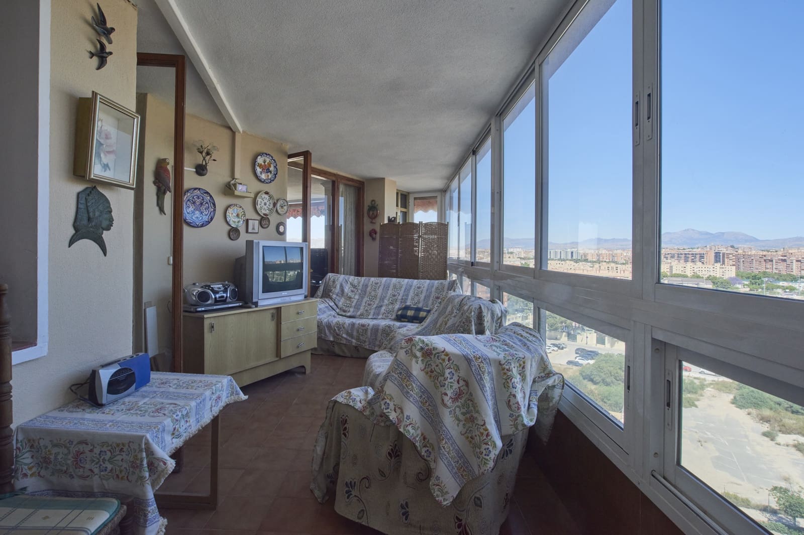4 soveværelse Lejlighed til salg i Alicante by med swimmingpool garage - € 390.000 (Ref: 10052155)