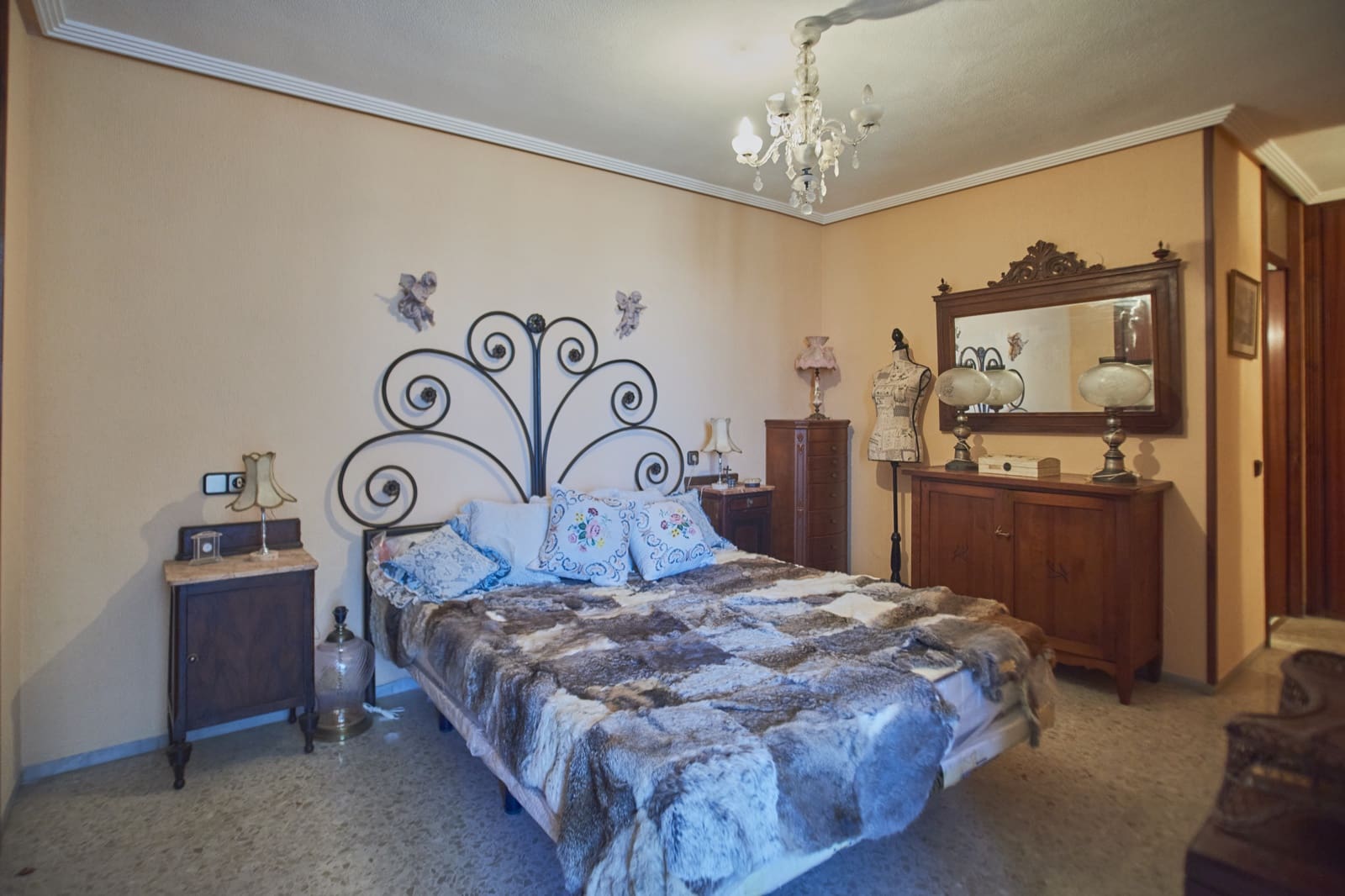 4 soveværelse Lejlighed til salg i Alicante by med swimmingpool garage - € 390.000 (Ref: 10052155)