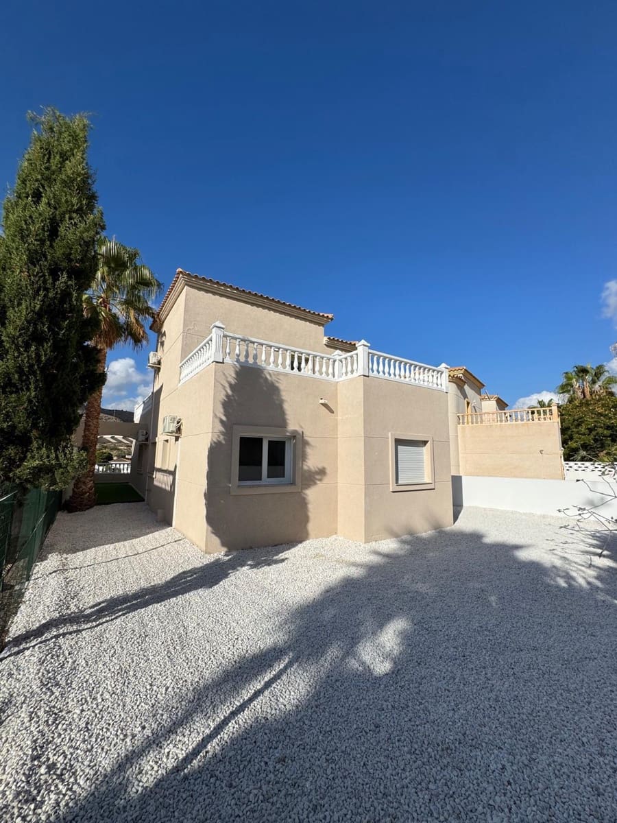 3 sovrum Hus till salu i El Campello med garage - 550 000 € (Ref: 10062775)
