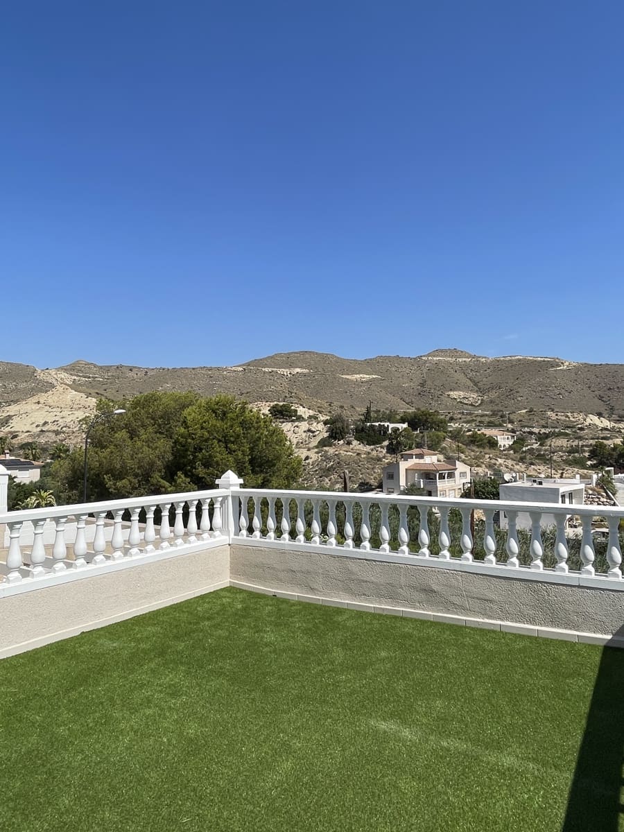 3 sovrum Hus till salu i El Campello med garage - 550 000 € (Ref: 10062775)