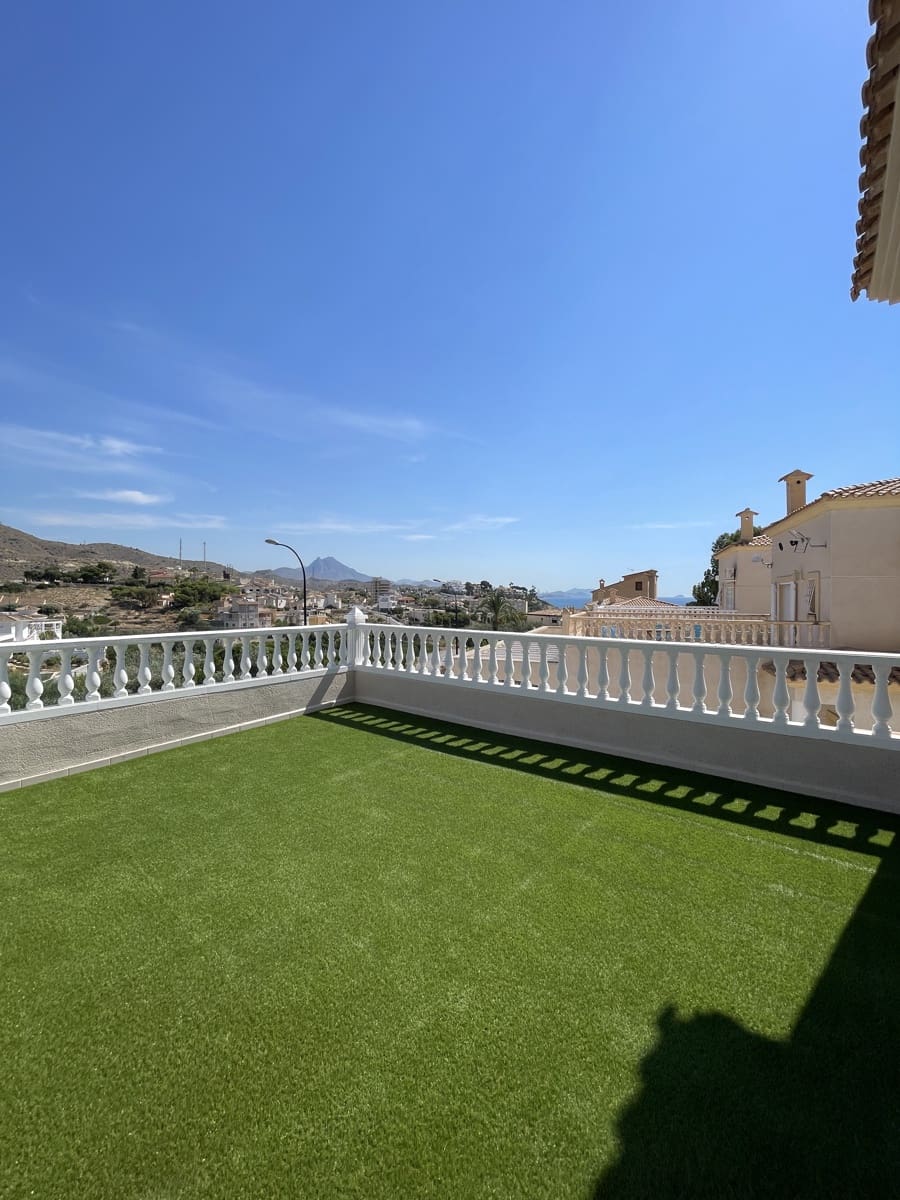 3 sovrum Hus till salu i El Campello med garage - 550 000 € (Ref: 10062775)