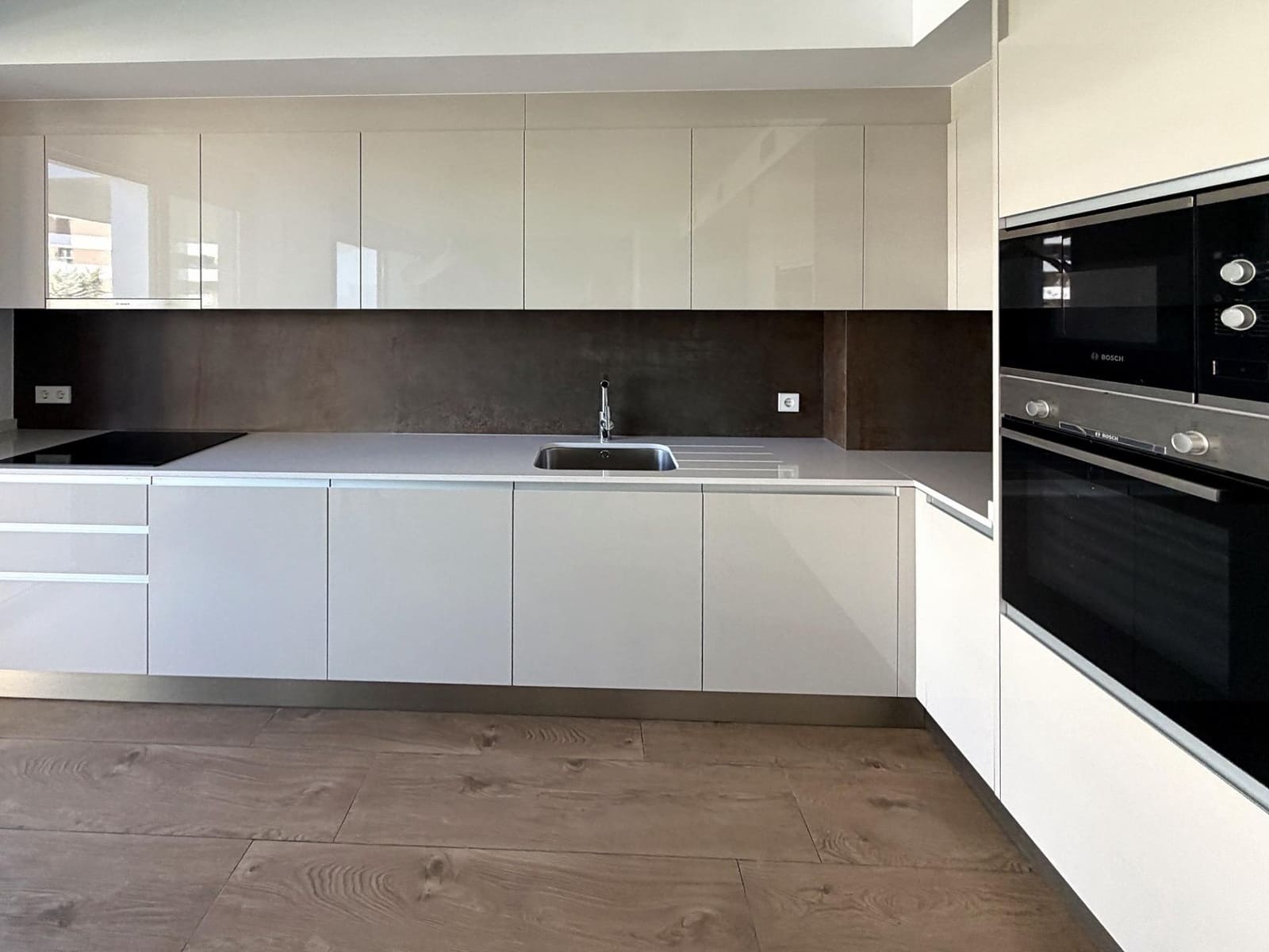 2 bedroom Flat for sale in La Villajoyosa / Vila Joiosa with pool garage - € 479,000 (Ref: 10183309)