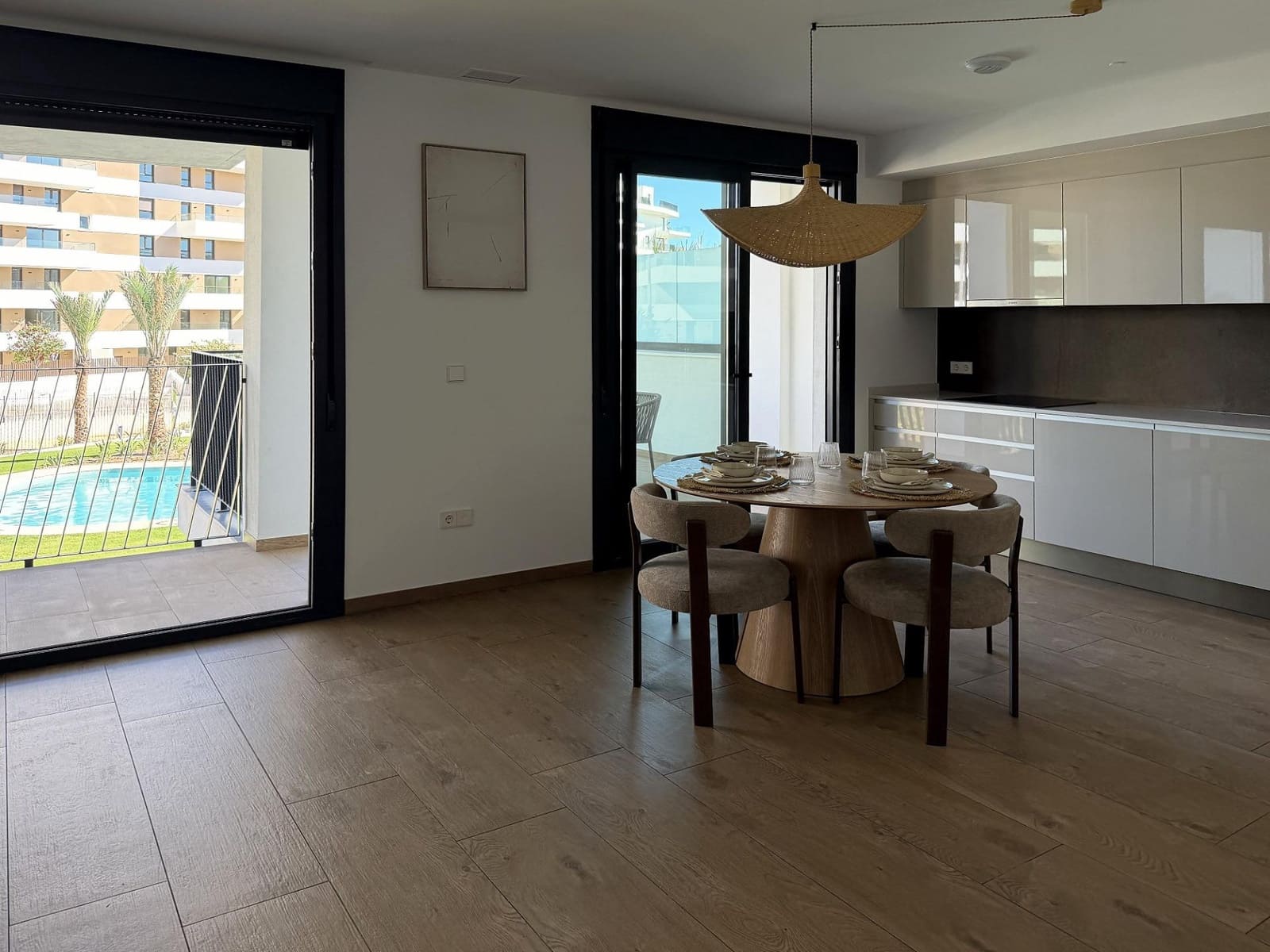 2 bedroom Flat for sale in La Villajoyosa / Vila Joiosa with pool garage - € 479,000 (Ref: 10183309)