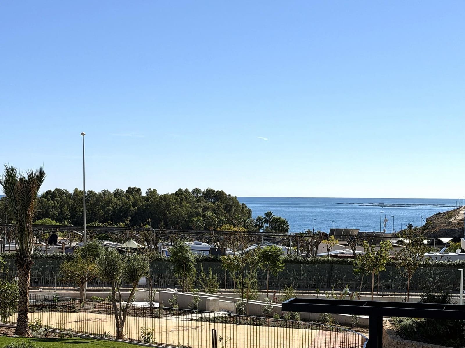2 bedroom Flat for sale in La Villajoyosa / Vila Joiosa with pool garage - € 479,000 (Ref: 10183309)