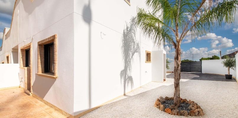 3 bedroom Bungalow for sale in Cox with pool garage - € 255,000 (Ref: 9850332)