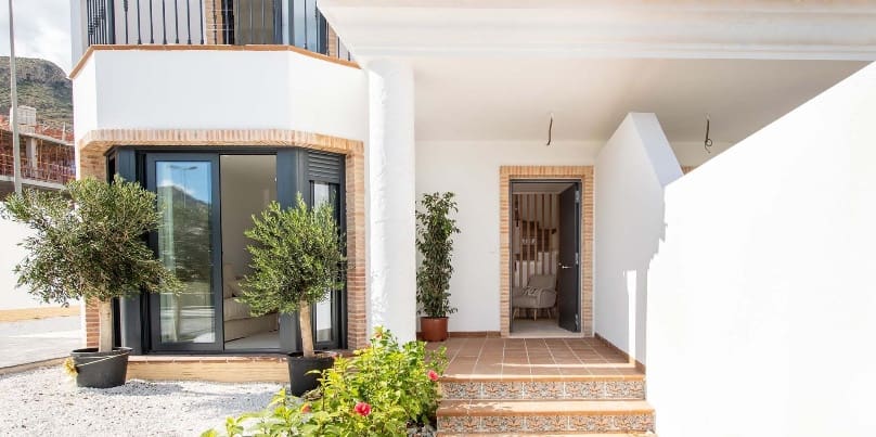 3 bedroom Bungalow for sale in Cox with pool garage - € 255,000 (Ref: 9850332)