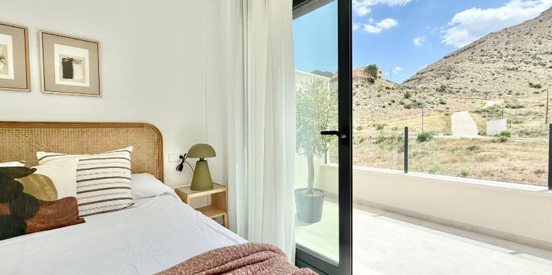2 bedroom Townhouse for sale in Cox with pool garage - € 223,000 (Ref: 9851992)