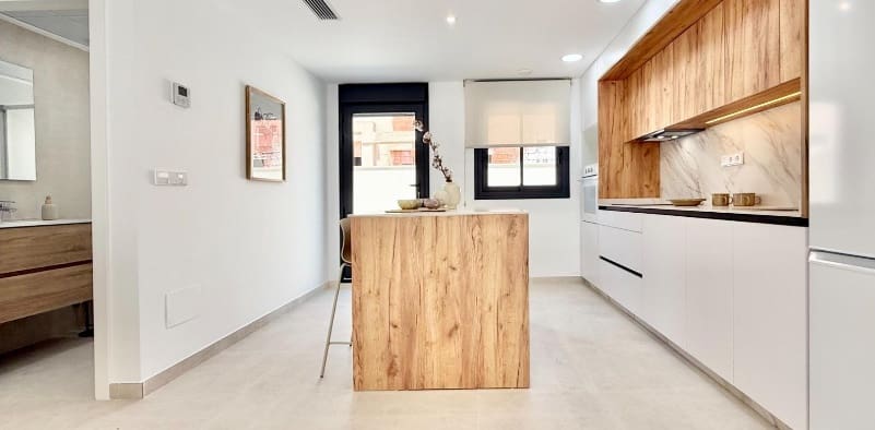 2 bedroom Townhouse for sale in Cox with pool garage - € 223,000 (Ref: 9851992)