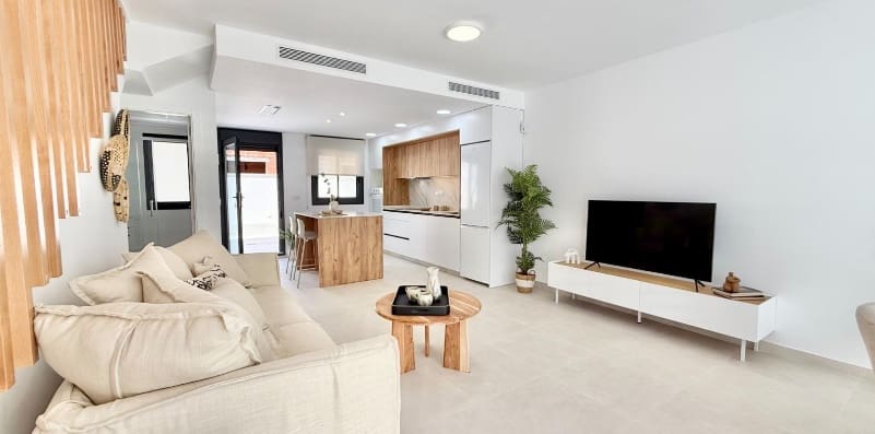 2 bedroom Townhouse for sale in Cox with pool garage - € 223,000 (Ref: 9851992)