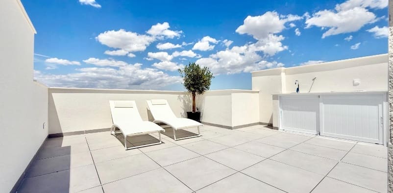 2 bedroom Townhouse for sale in Cox with pool garage - € 223,000 (Ref: 9851992)