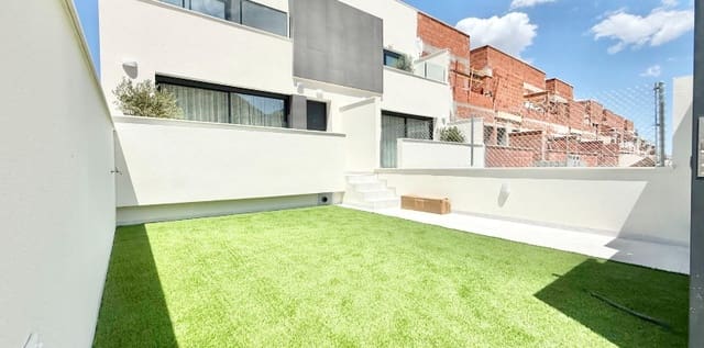 2 sypialnia Dom na sprzedaż w Cox z basenem garażem - 223 000 € (Ref: 9851992)