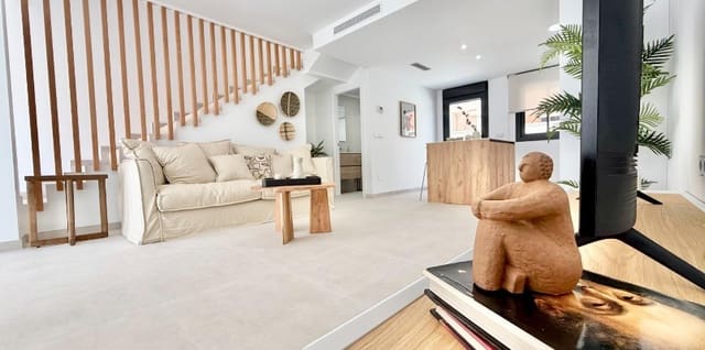 2 sypialnia Dom na sprzedaż w Cox z basenem garażem - 223 000 € (Ref: 9851992)