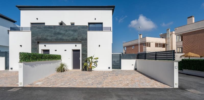 4 bedroom Townhouse for sale in La Nucia with pool garage - € 457,000 (Ref: 9852966)