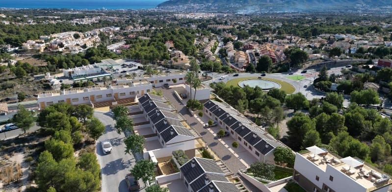 4 bedroom Townhouse for sale in La Nucia with pool garage - € 457,000 (Ref: 9852966)