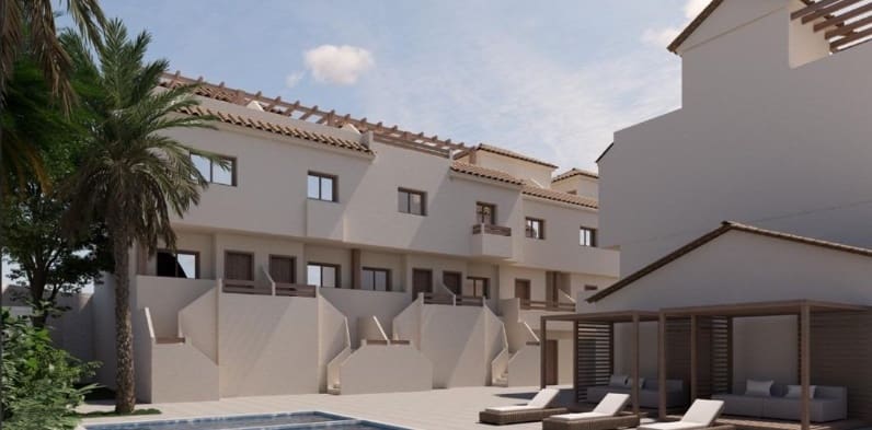 3 soveværelse Byhus til salg i La Union med swimmingpool garage - € 220.500 (Ref: 9852969)