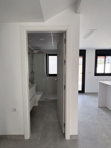 Chalet de 2 habitaciones en Cox en venta con piscina garaje - 279.000 € (Ref: 9854543)