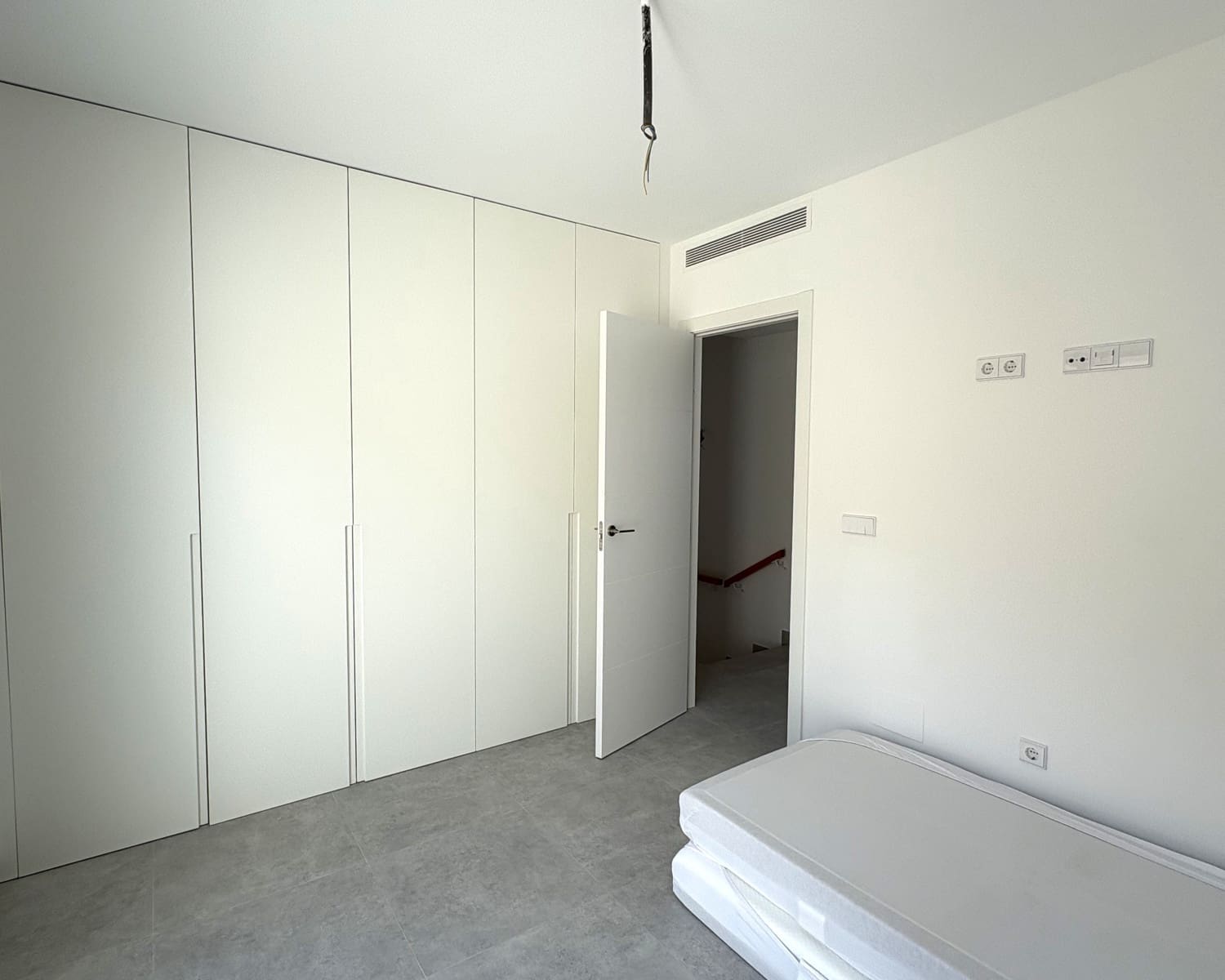 2 bedroom Villa for sale in Cox with pool garage - € 279,000 (Ref: 9854543)