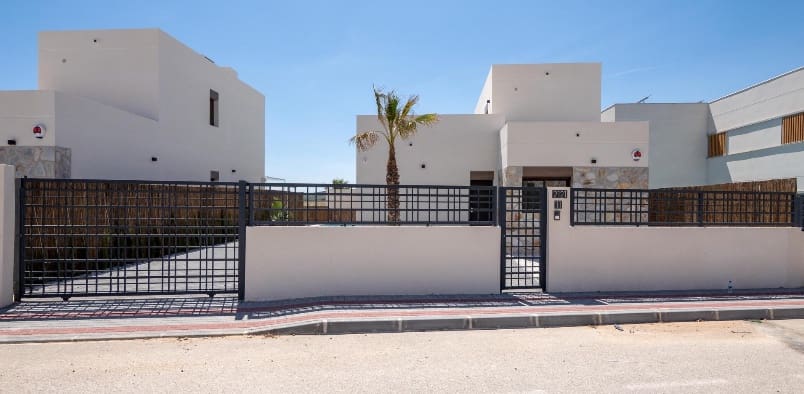 3 chambre Villa/Maison à vendre à Algorfa avec piscine garage - 489 000 € (Ref: 9873985)