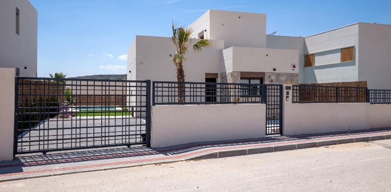 3 chambre Villa/Maison à vendre à Algorfa avec piscine garage - 489 000 € (Ref: 9873985)