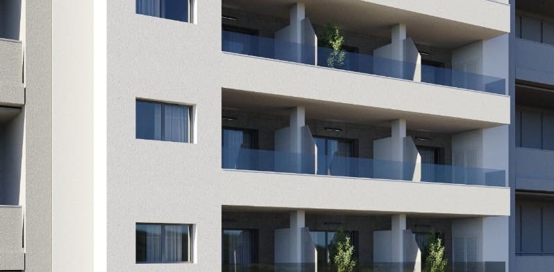 Apartamento de 2 habitaciones en Torrevieja en venta con piscina garaje - 299.000 € (Ref: 9904976)