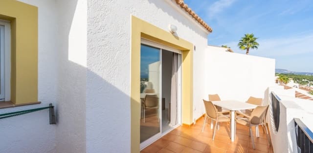 2 chambre Bungalow à vendre à Calpe / Calp avec piscine garage - 270 000 € (Ref: 9944397)